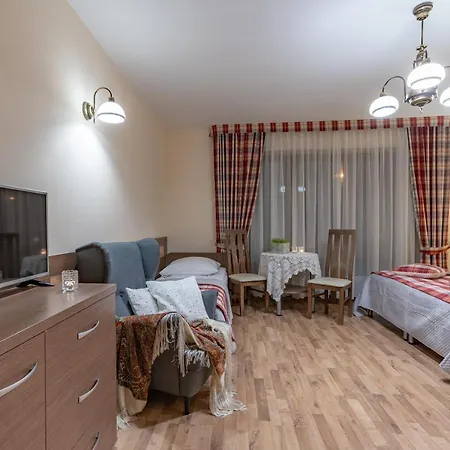 Couette-café Borowianka 3*