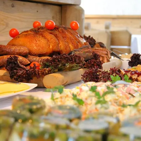 Couette-café Borowianka 3*